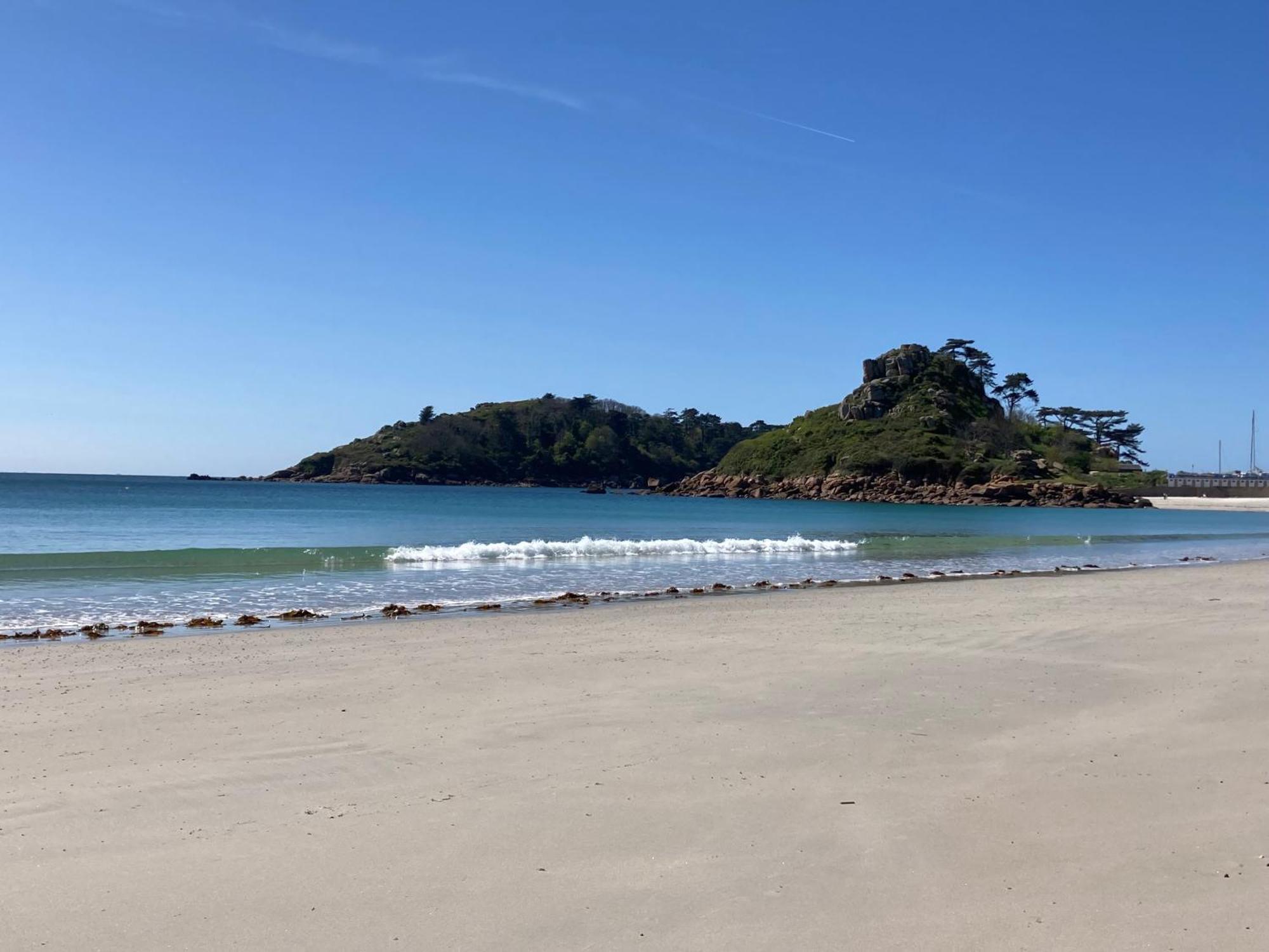Holiday home Charmante Maison Bretonne Au Coeur De L'ile Grande Pleumeur-Bodou